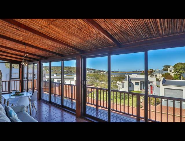 4 BEDROOM HOUSE FOR SALE IN STILBAAI-WES